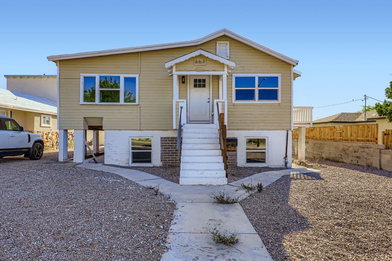 boulder city House: 663 Avenue D