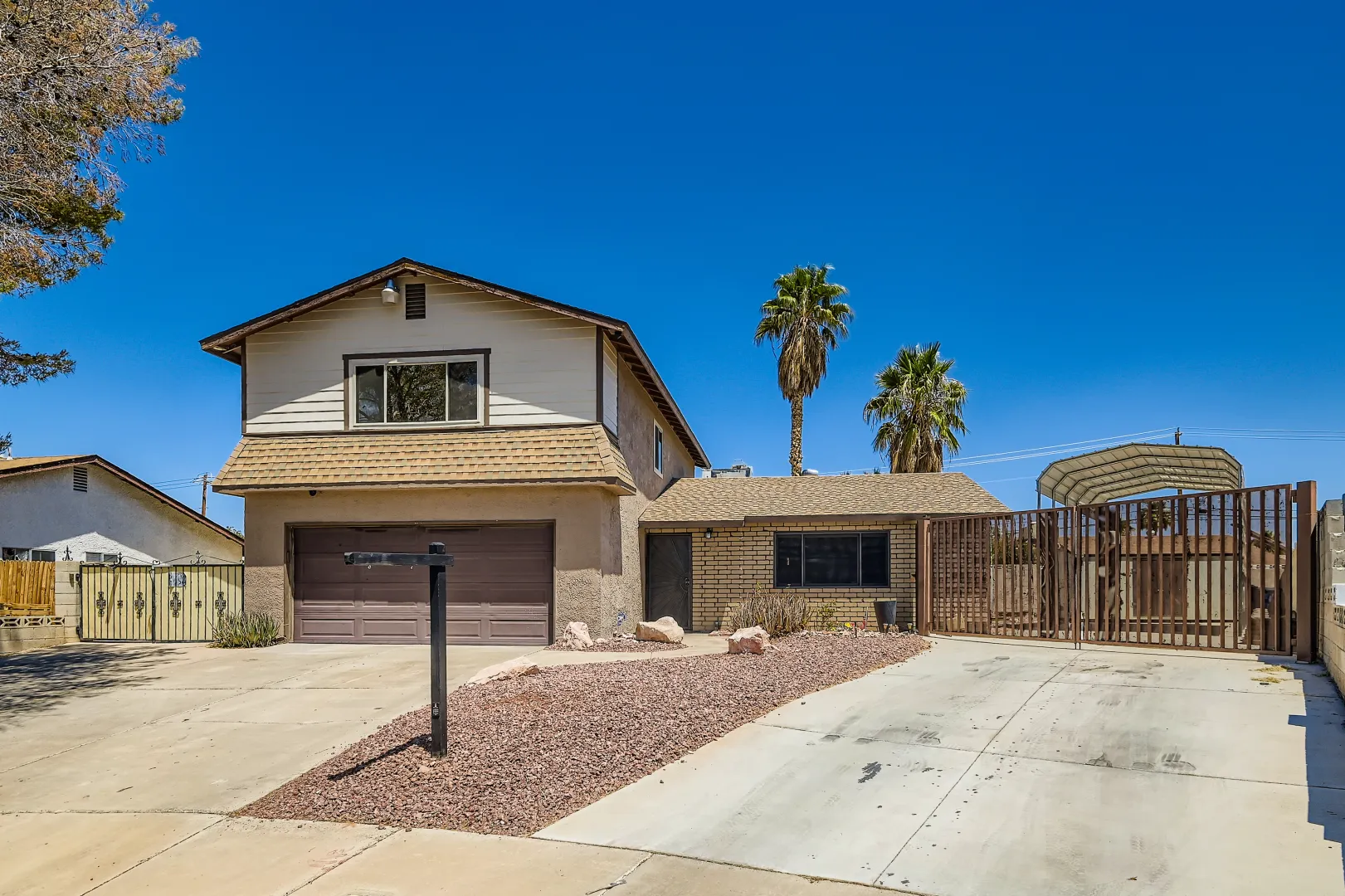 Henderson House: 733  Strawberry PL - Strawberry PL