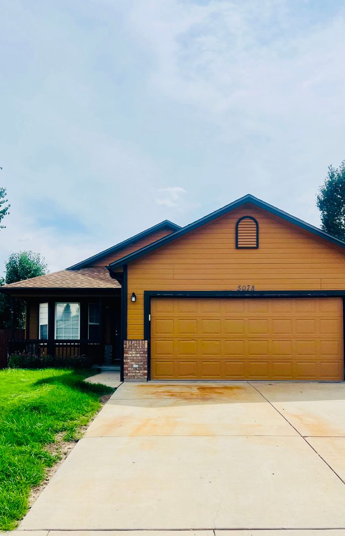 Colorado Springs House: 5078 Pathfinder Dr