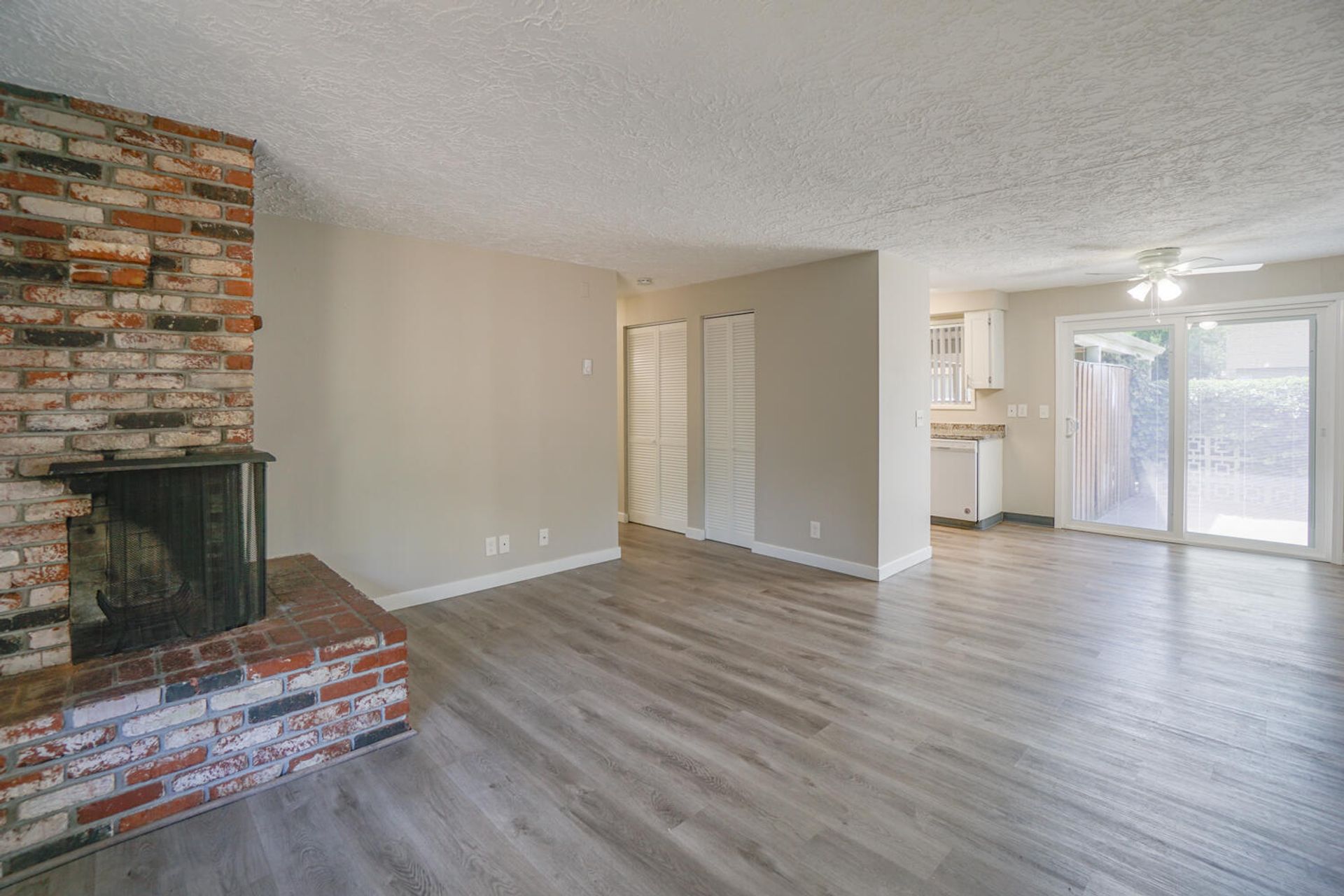 Beaverton Apartment: 13775 SW 6th Street