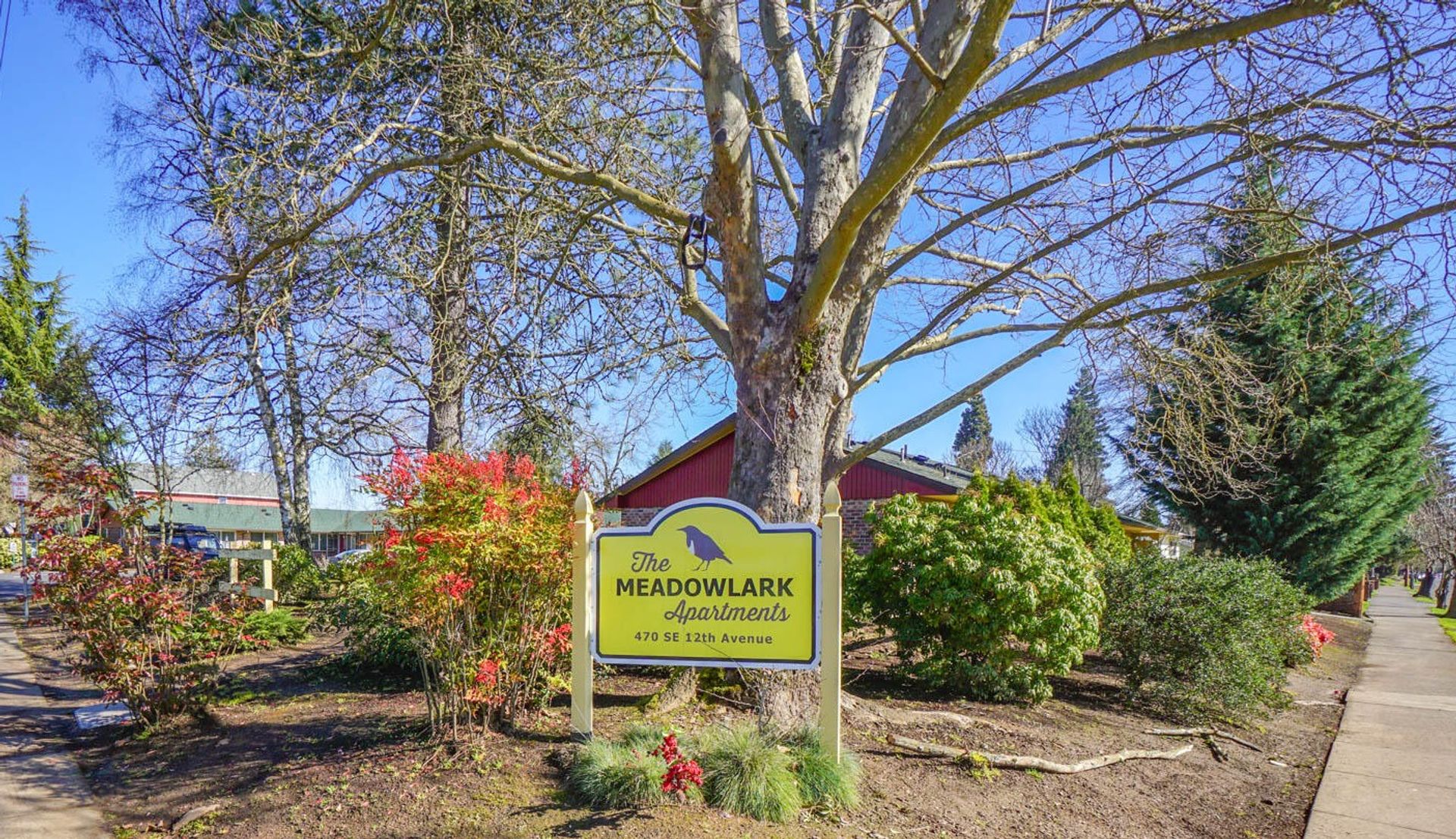 Hillsboro Apartment: 470 SE 12th Ave.