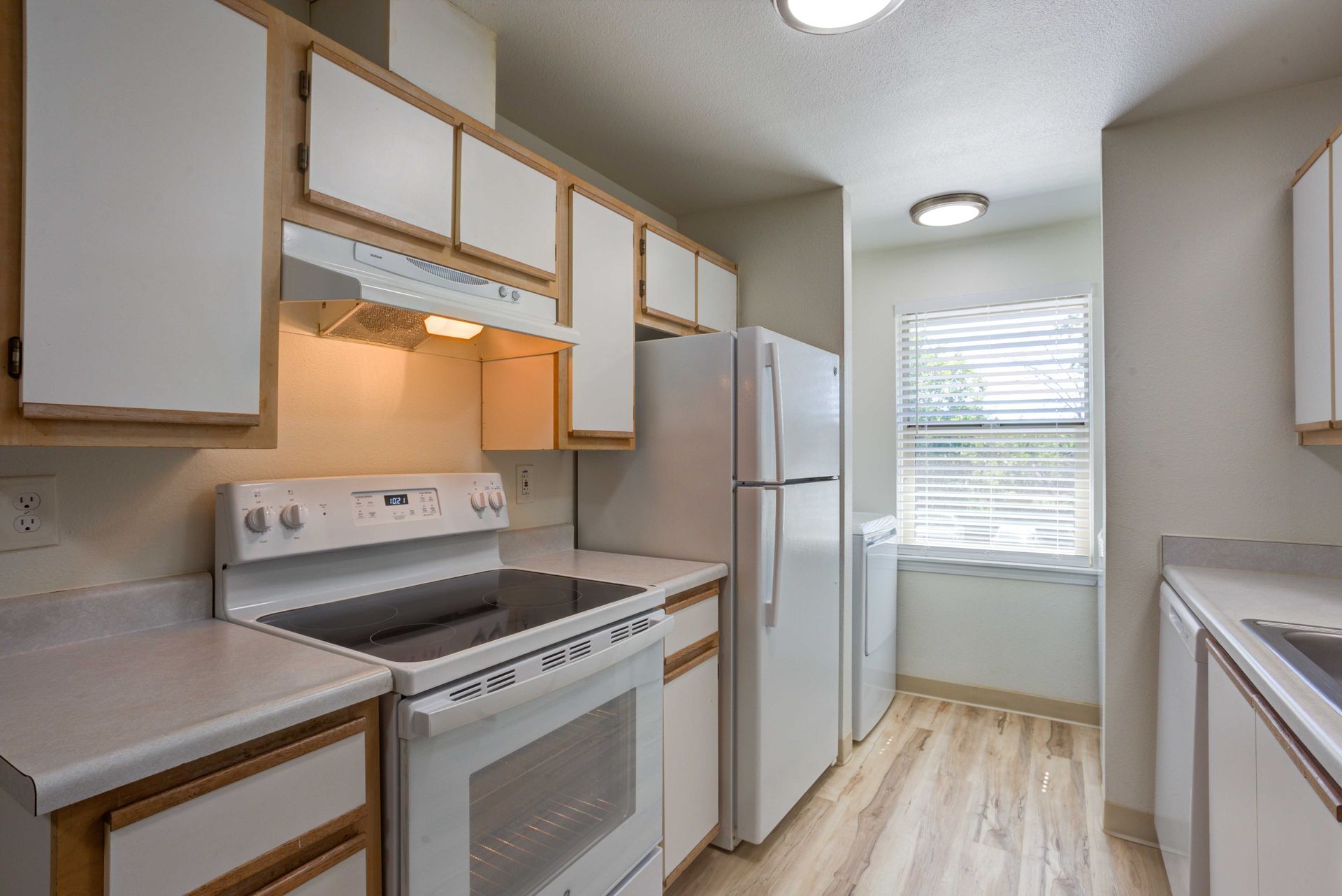 Vancouver Apartment: 7823 NE Fourth Plain Blvd
