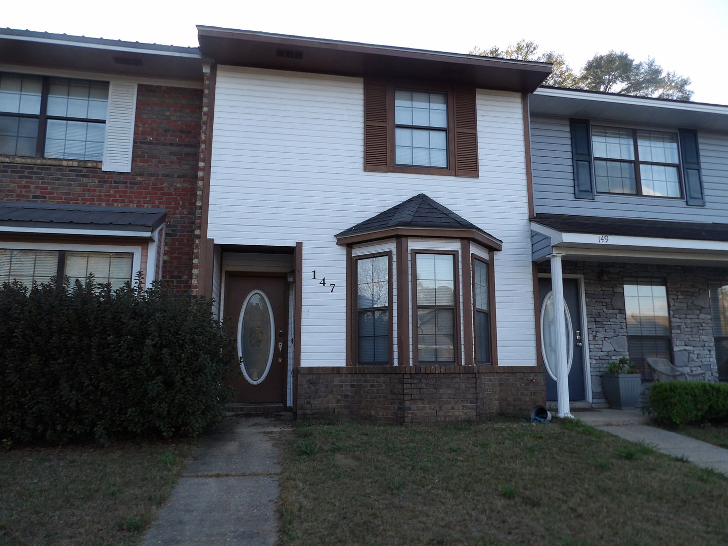 Daleville Townhome: 147 Lakeview Dr