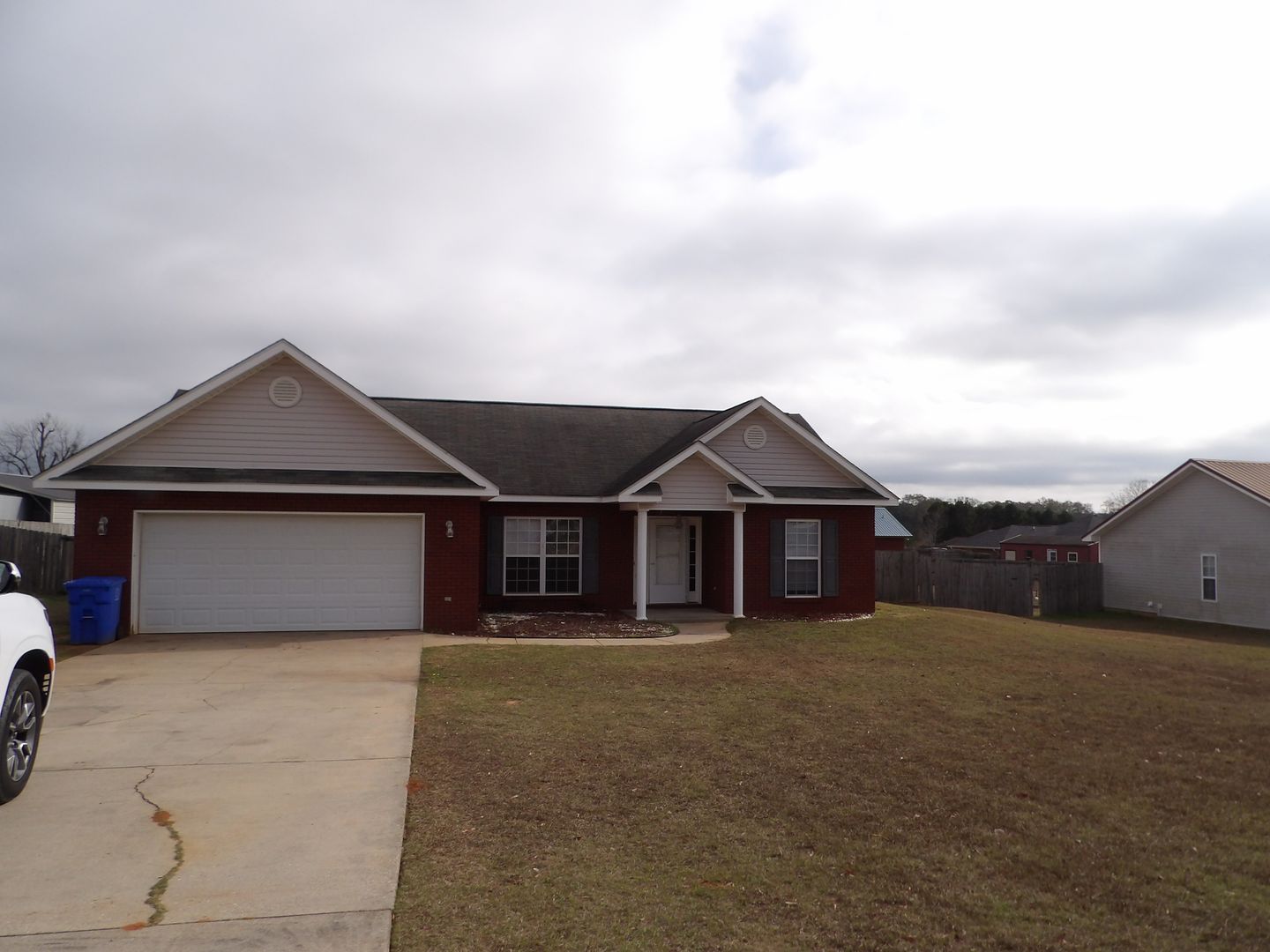 Enterprise House: 47 County Road 740