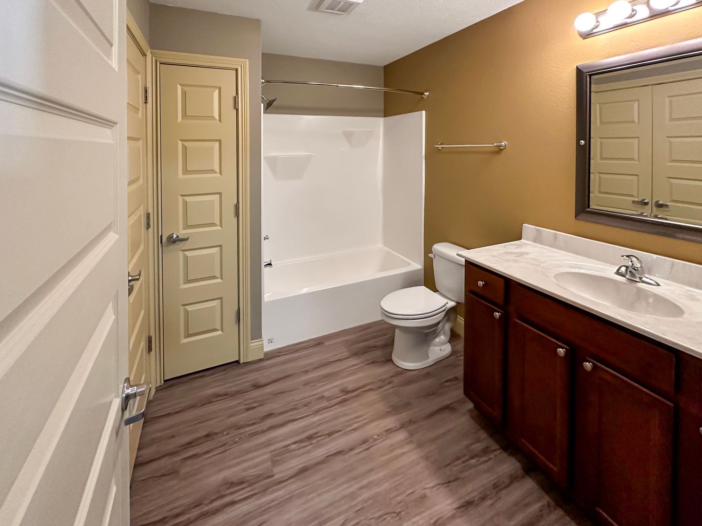 101-s-fairfield-drive-bloomington-in-47404