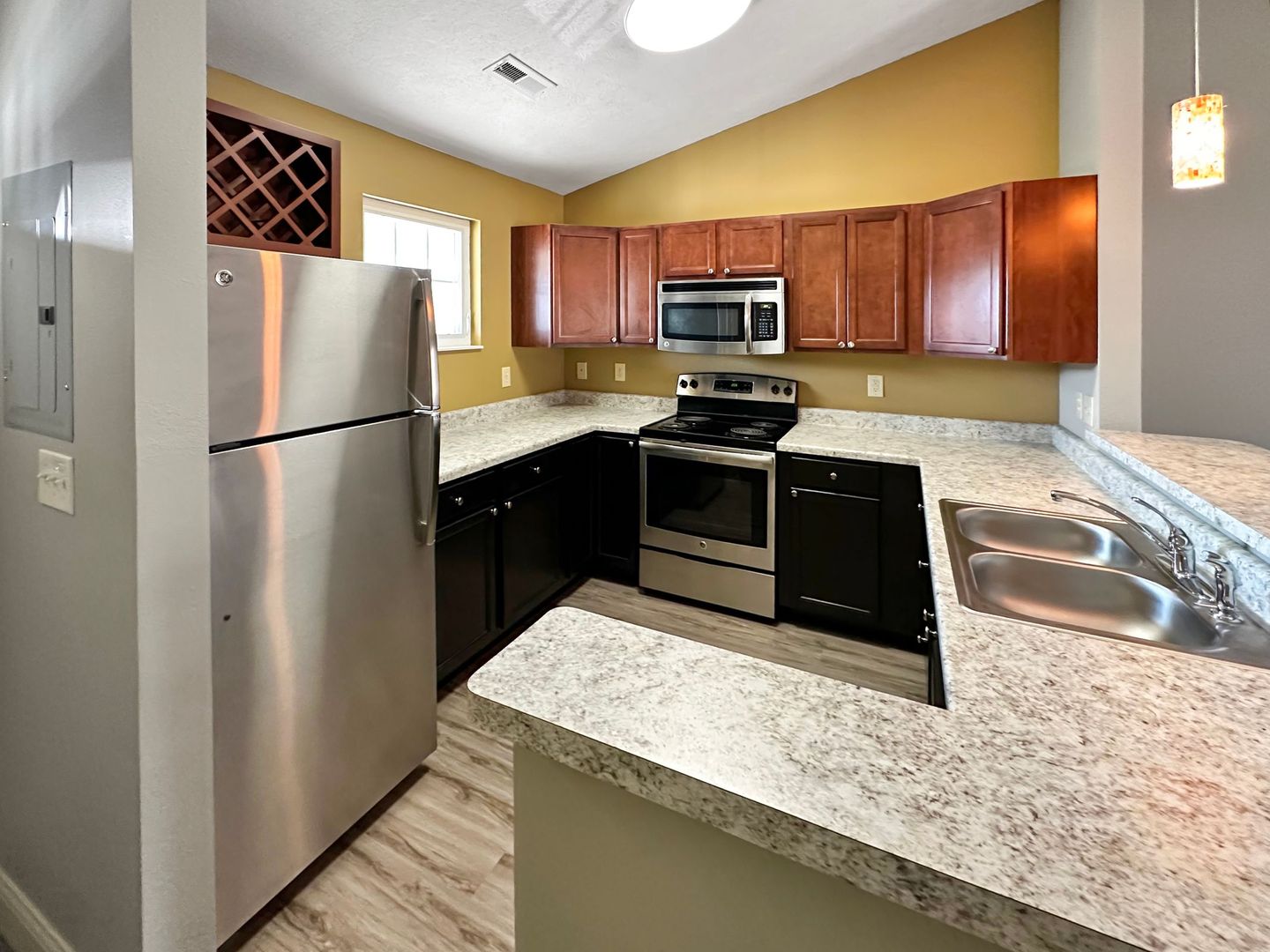 101-s-fairfield-drive-bloomington-in-47404