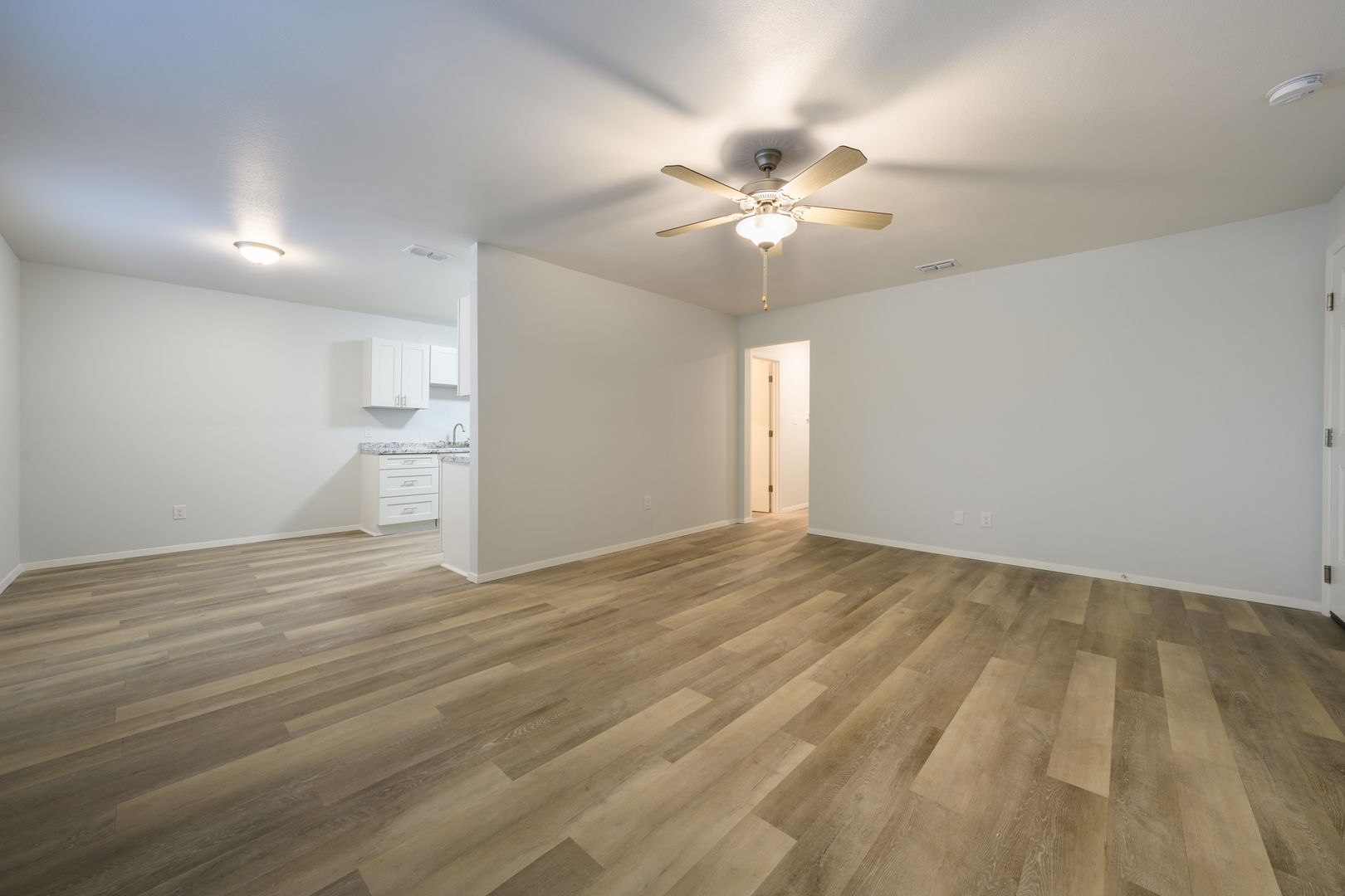 San Antonio Apartment: 2447 Harry Wurzbach Road