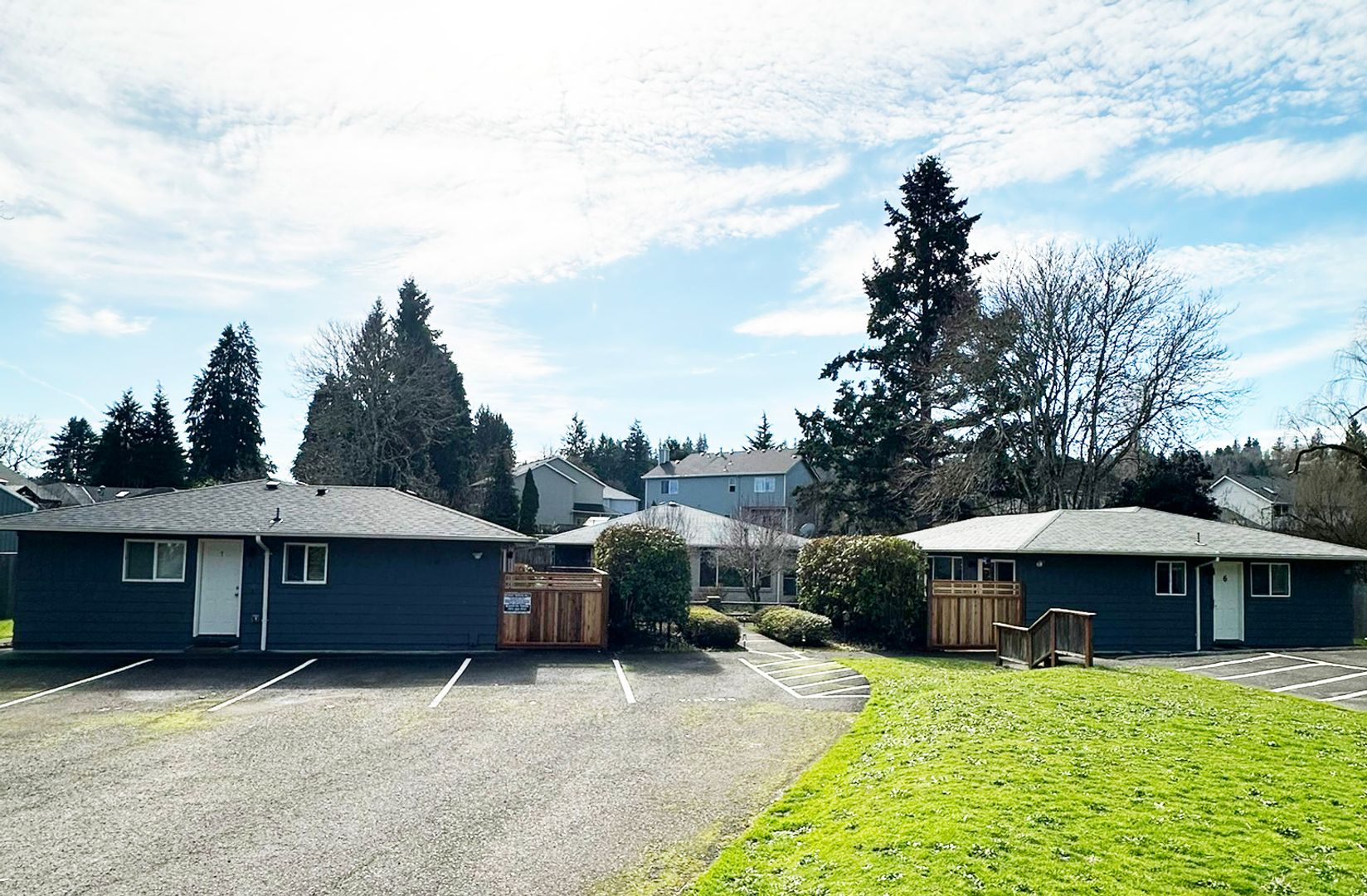 West Linn Apartment: 1385 Dollar Street
