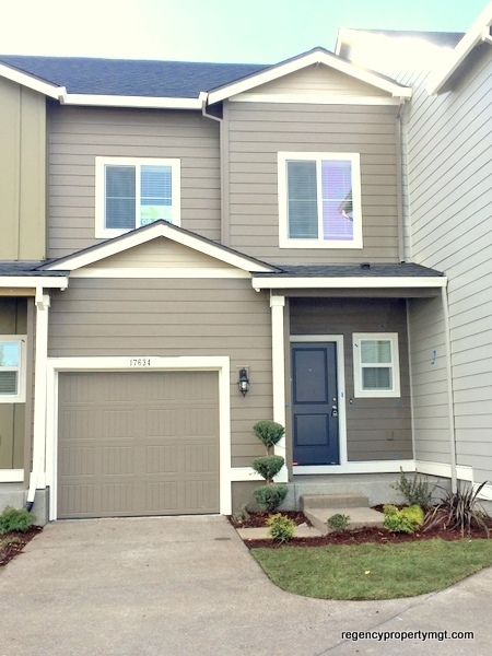 Sherwood House: 17634 SW Devonshire Way