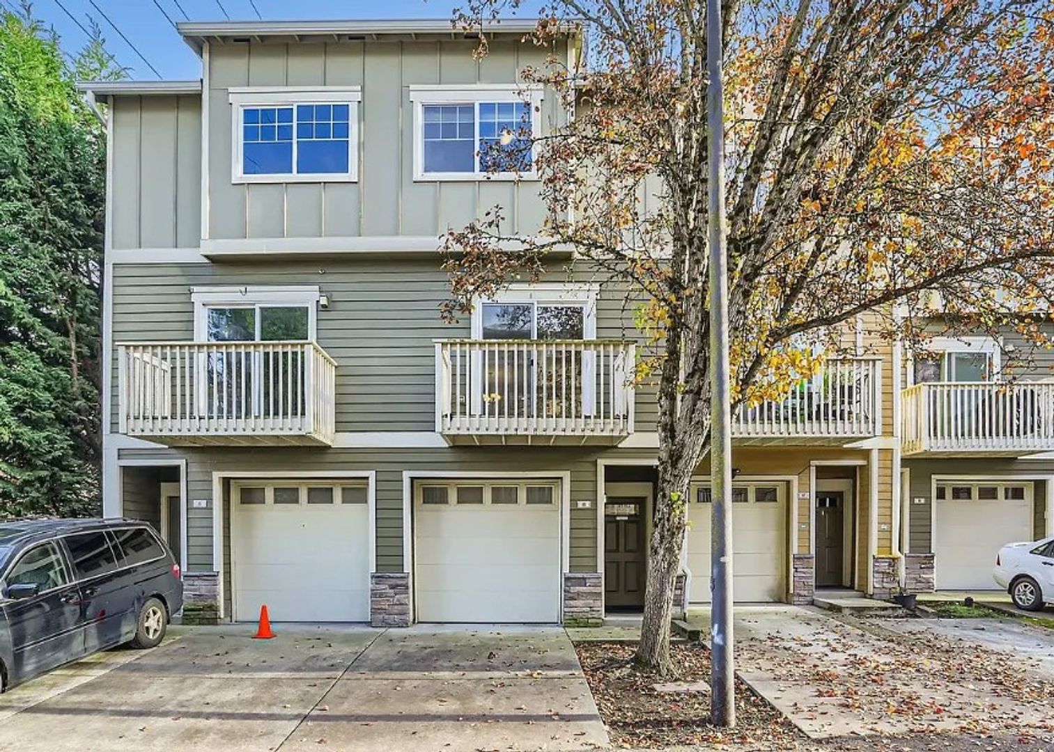 Beaverton Townhome: 18425 SW Stepping Stone Drive