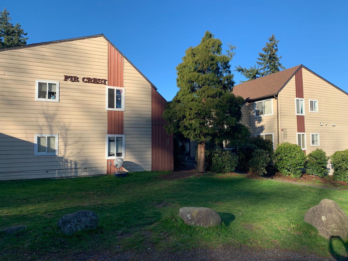 Portland Apartment: 1351 NE 162nd Ave