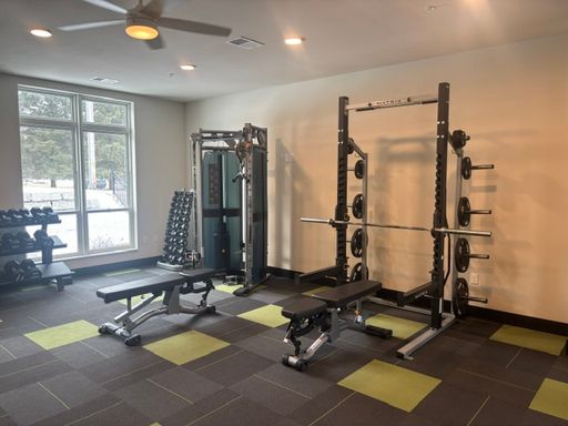 Listing photo thumbnail