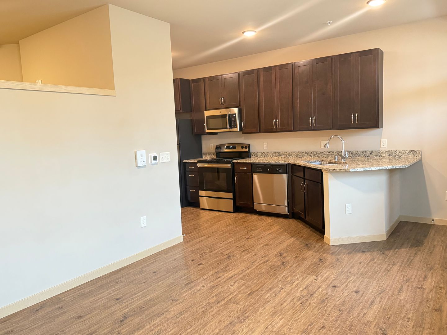 Verona Apartment: 104 Lincoln Street