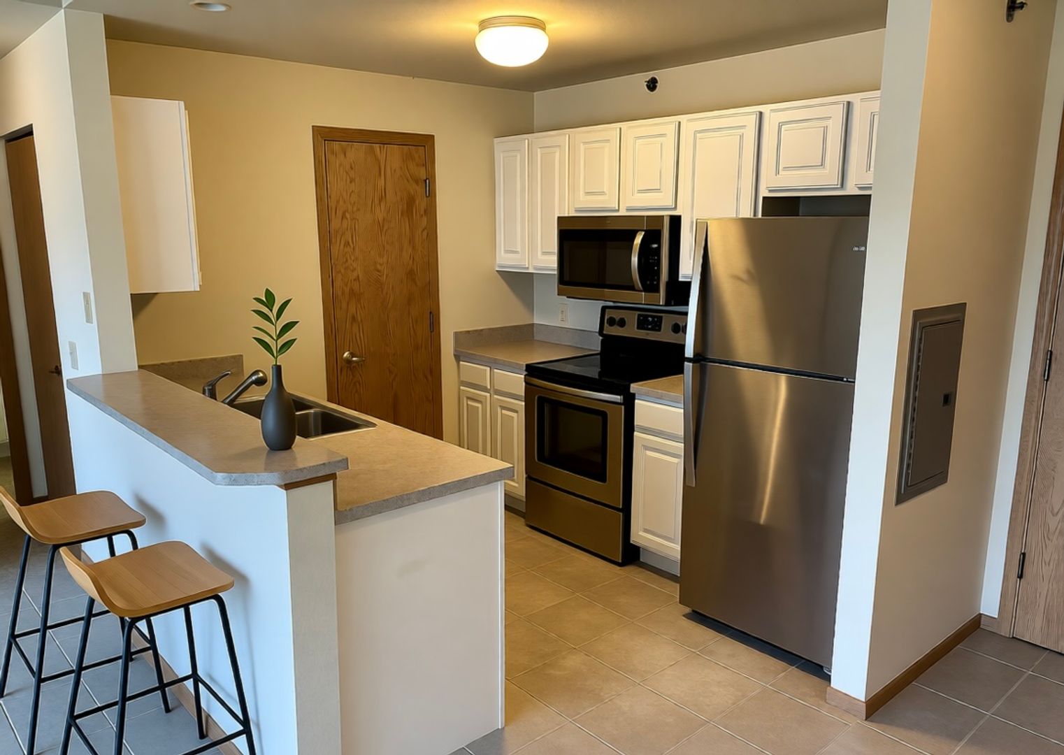 Verona Apartment: 321 Meadowside Drive