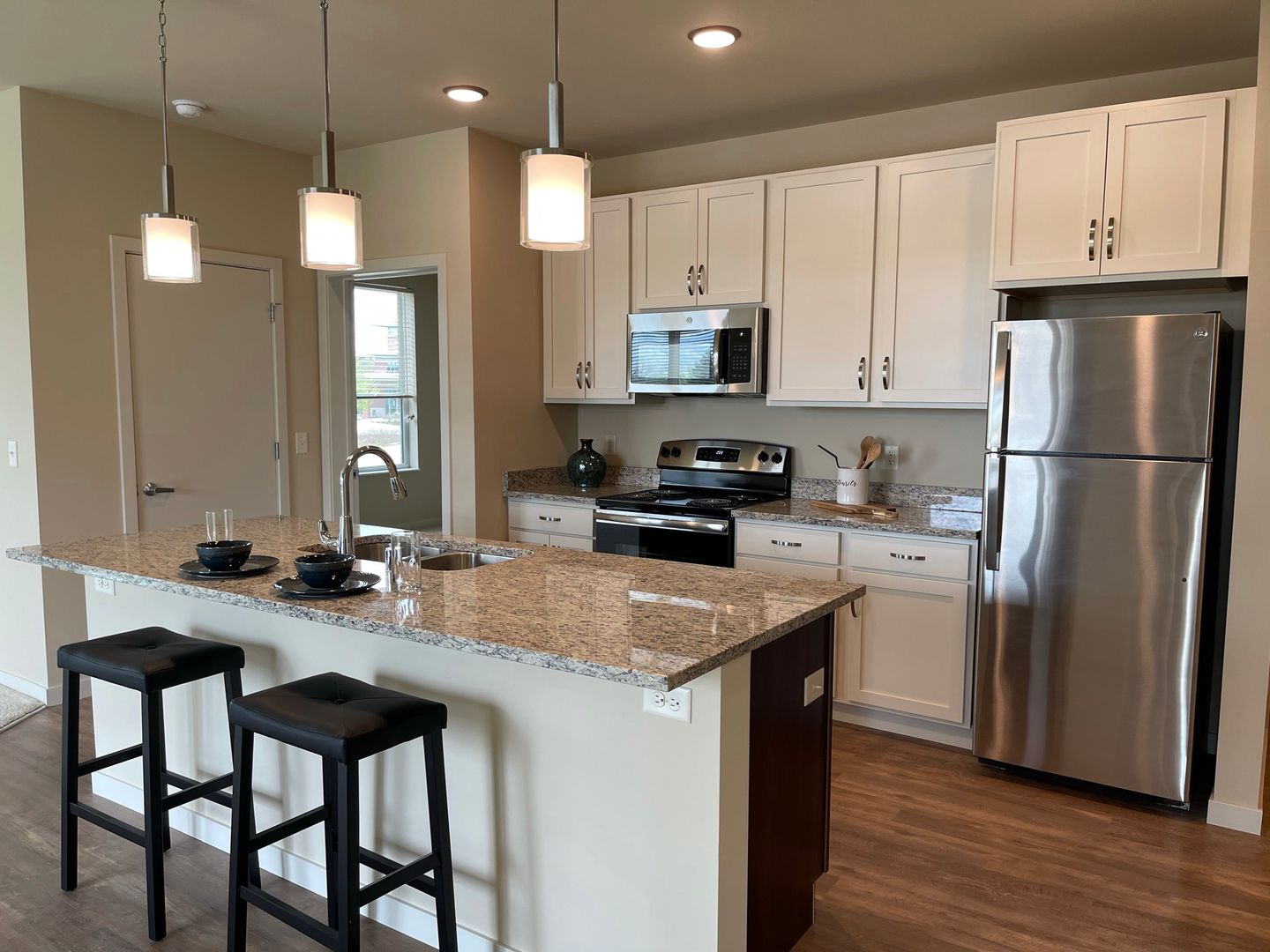 Verona Apartment: 104 Lincoln Street