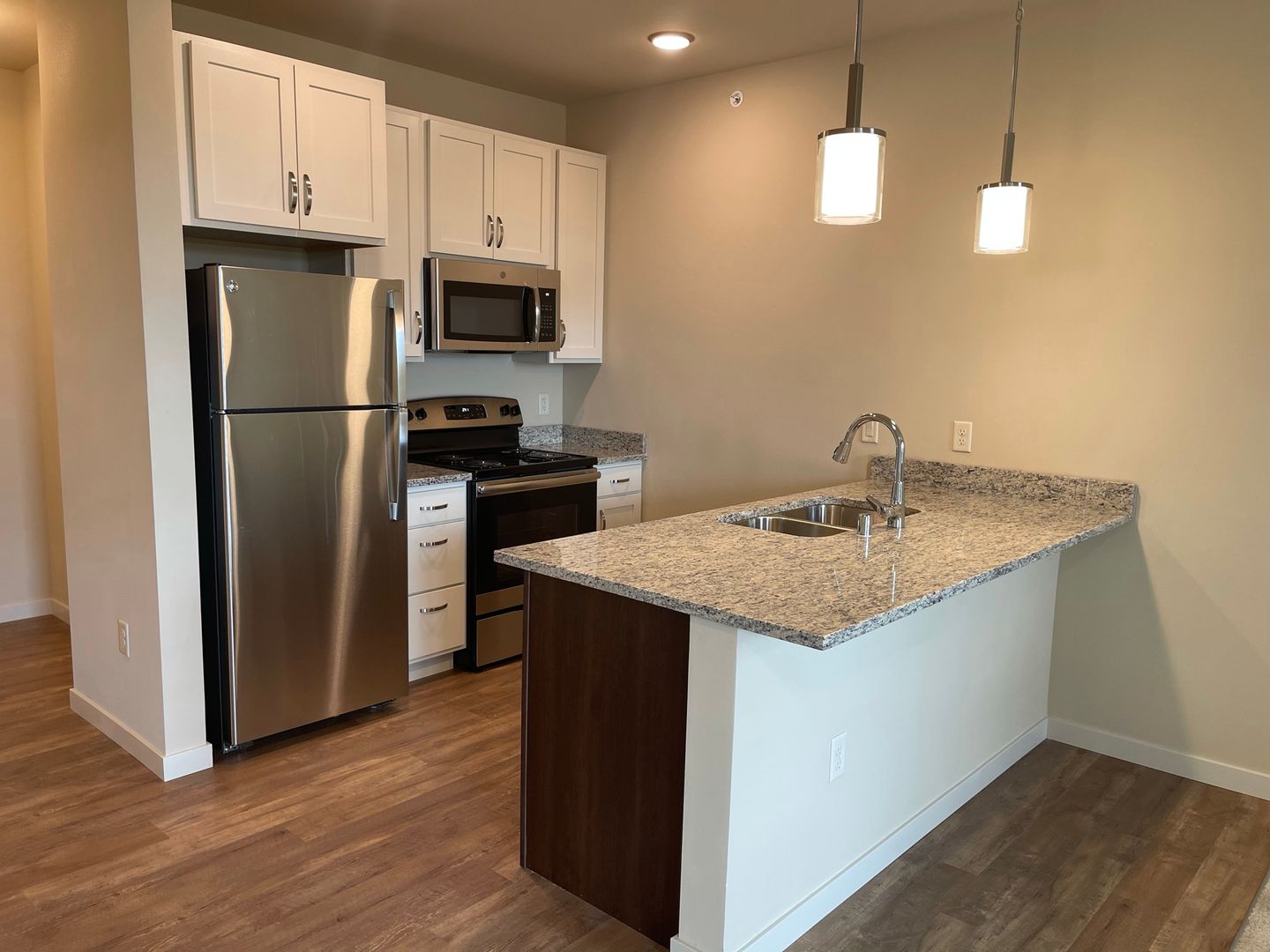 Verona Apartment: 104 Lincoln Street