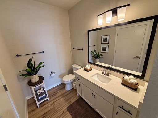 Listing photo thumbnail