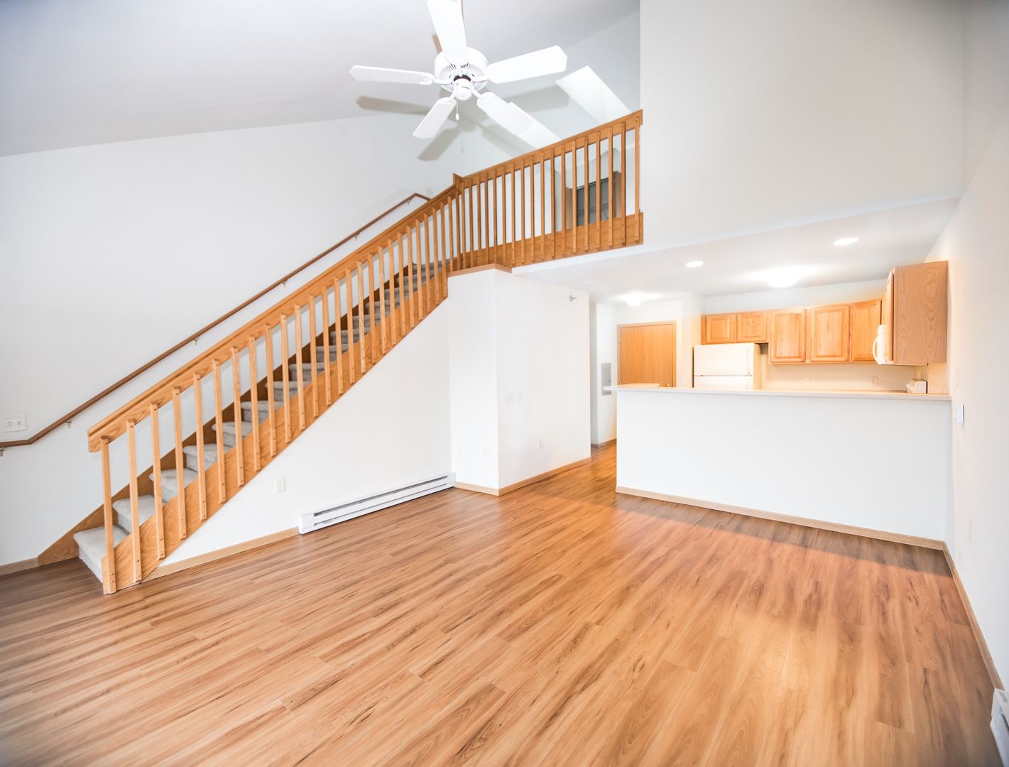 Verona Apartment: 321 Meadowside Drive