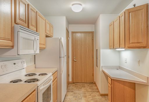 Listing photo thumbnail