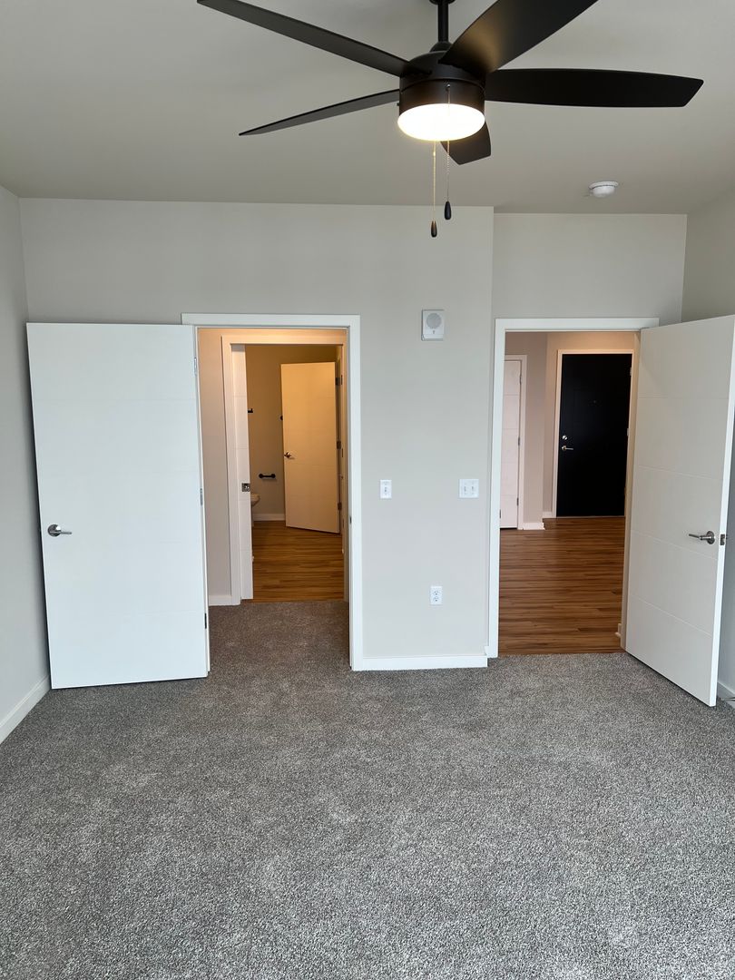 Verona Apartment: 10017 Sweet Willow Pass