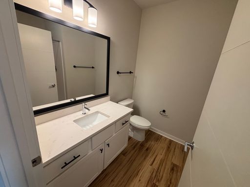Listing photo thumbnail
