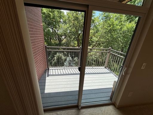 Listing photo thumbnail