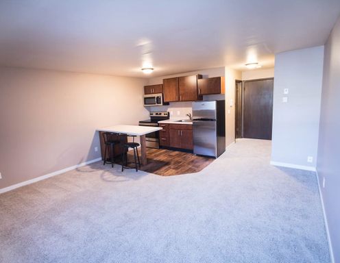 Listing photo thumbnail