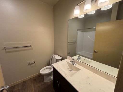 Listing photo thumbnail