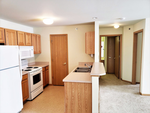 Listing photo thumbnail