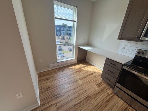 Listing photo thumbnail
