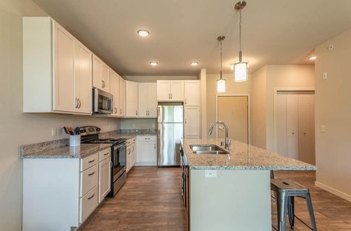 104 Lincoln Street #325, Verona, WI 53593