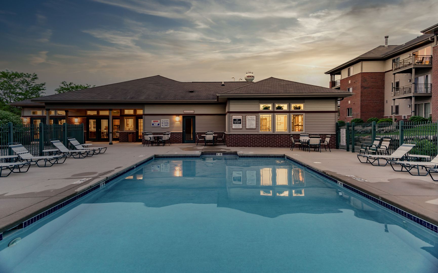 Verona Apartment: 321 Meadowside Drive