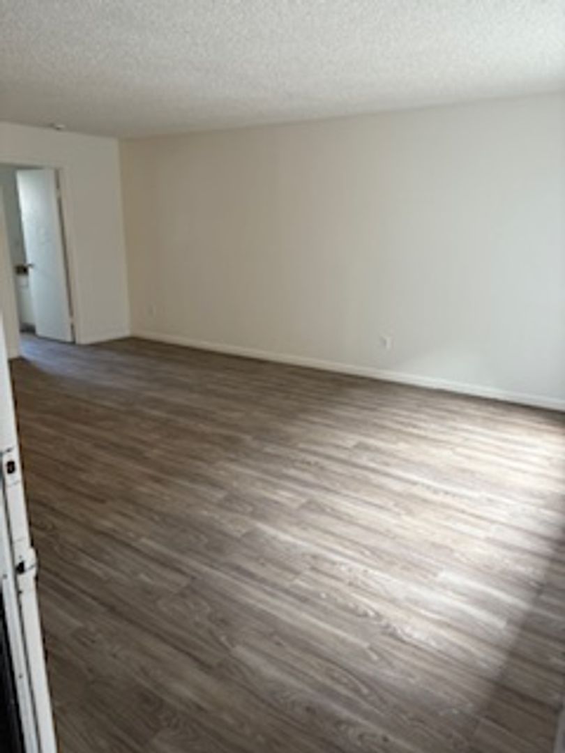 Lemon Grove Apartment: 7645 Pacific Avenue