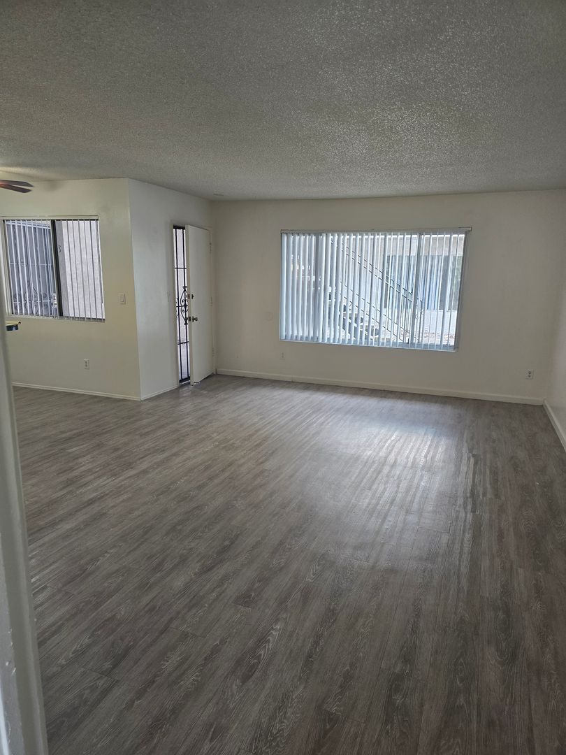 Lemon Grove Apartment: 7645 Pacific Avenue