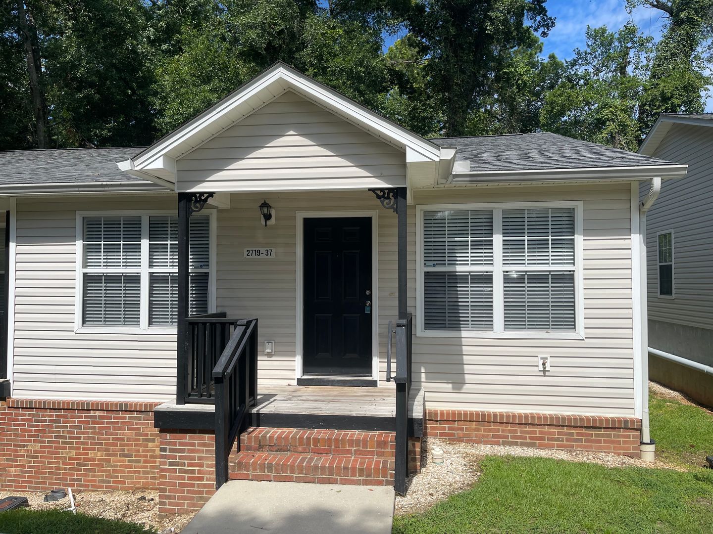 Tallahassee Apartment: 2719 Tharpe St W