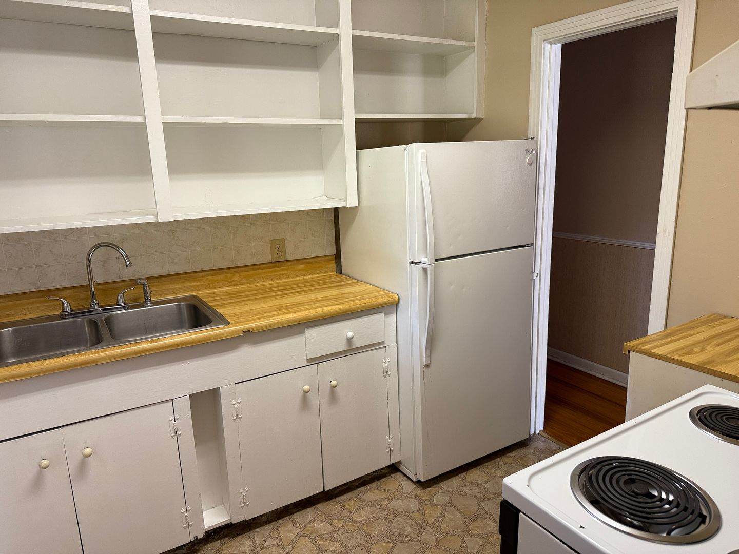 Tallahassee Apartment: 727 Jefferson St E