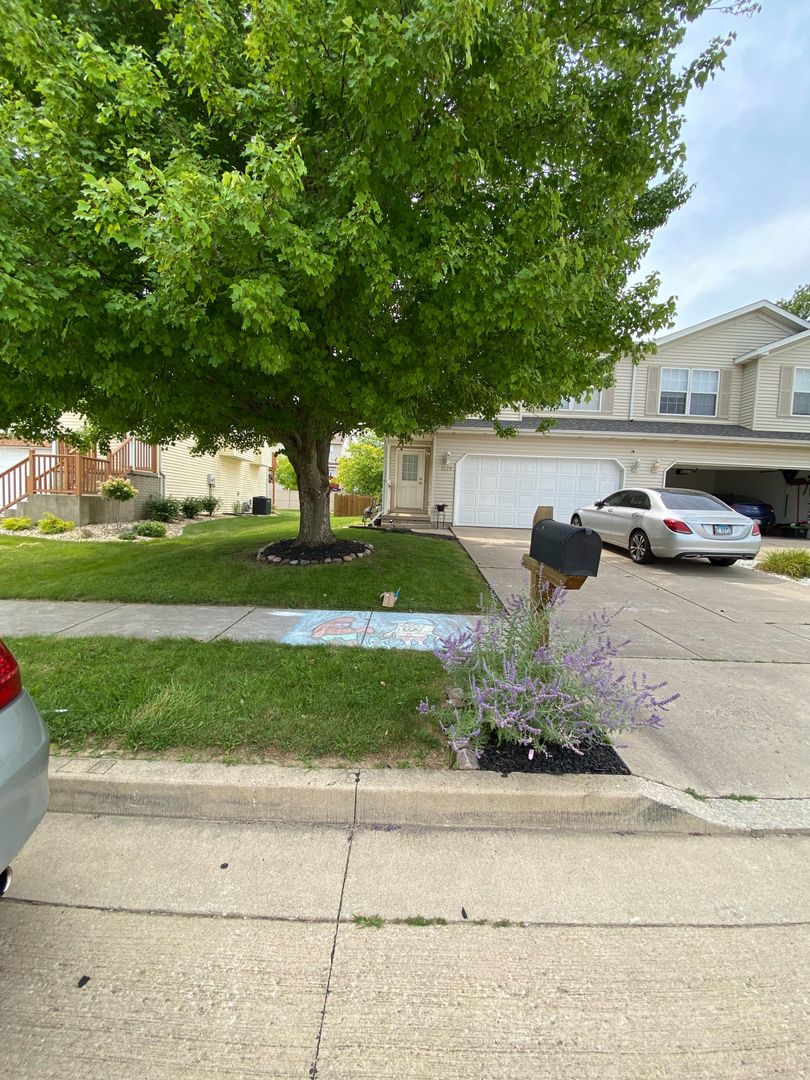 Normal House: 1229 Beacon Hill Court