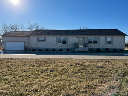 Attractive, recently remodeled, 3 BR home in south Bloomington – photo 1