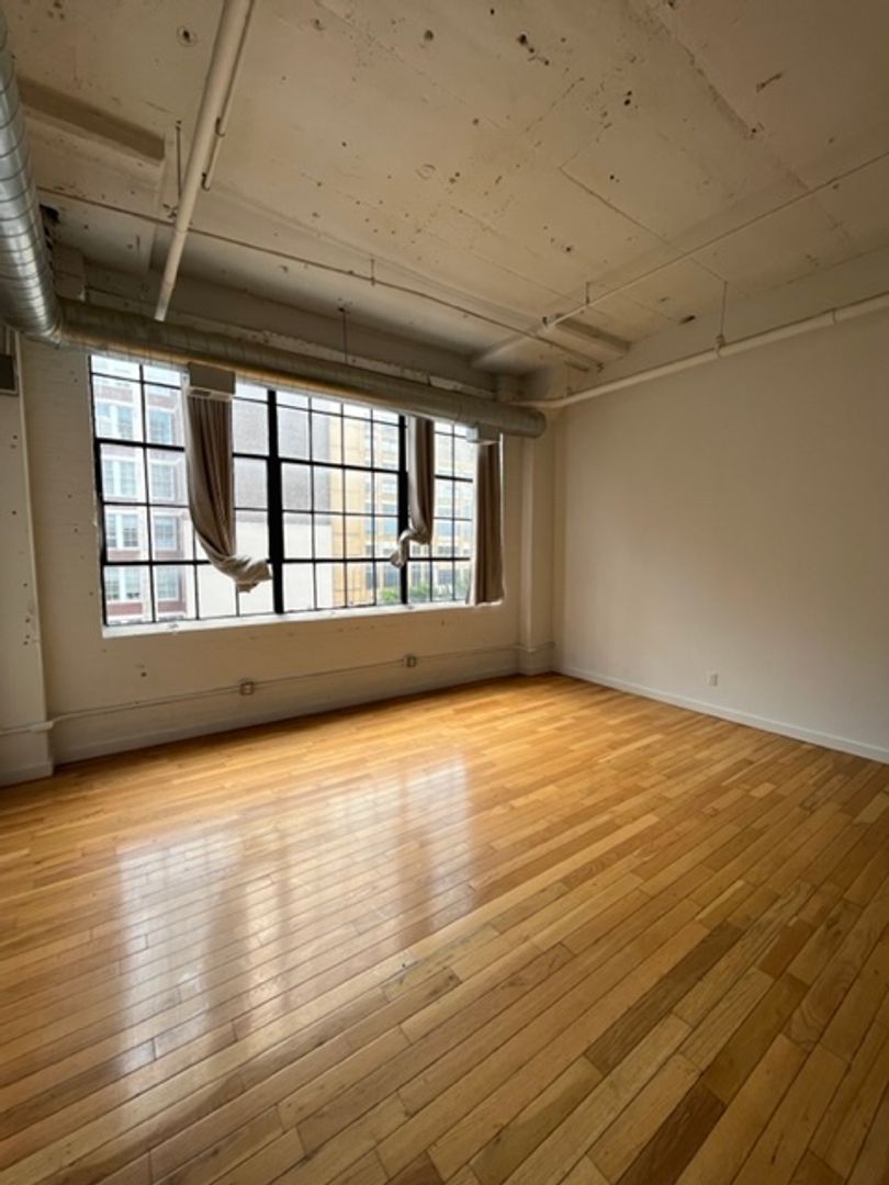 Philadelphia Apartment: 340 North 12th Street