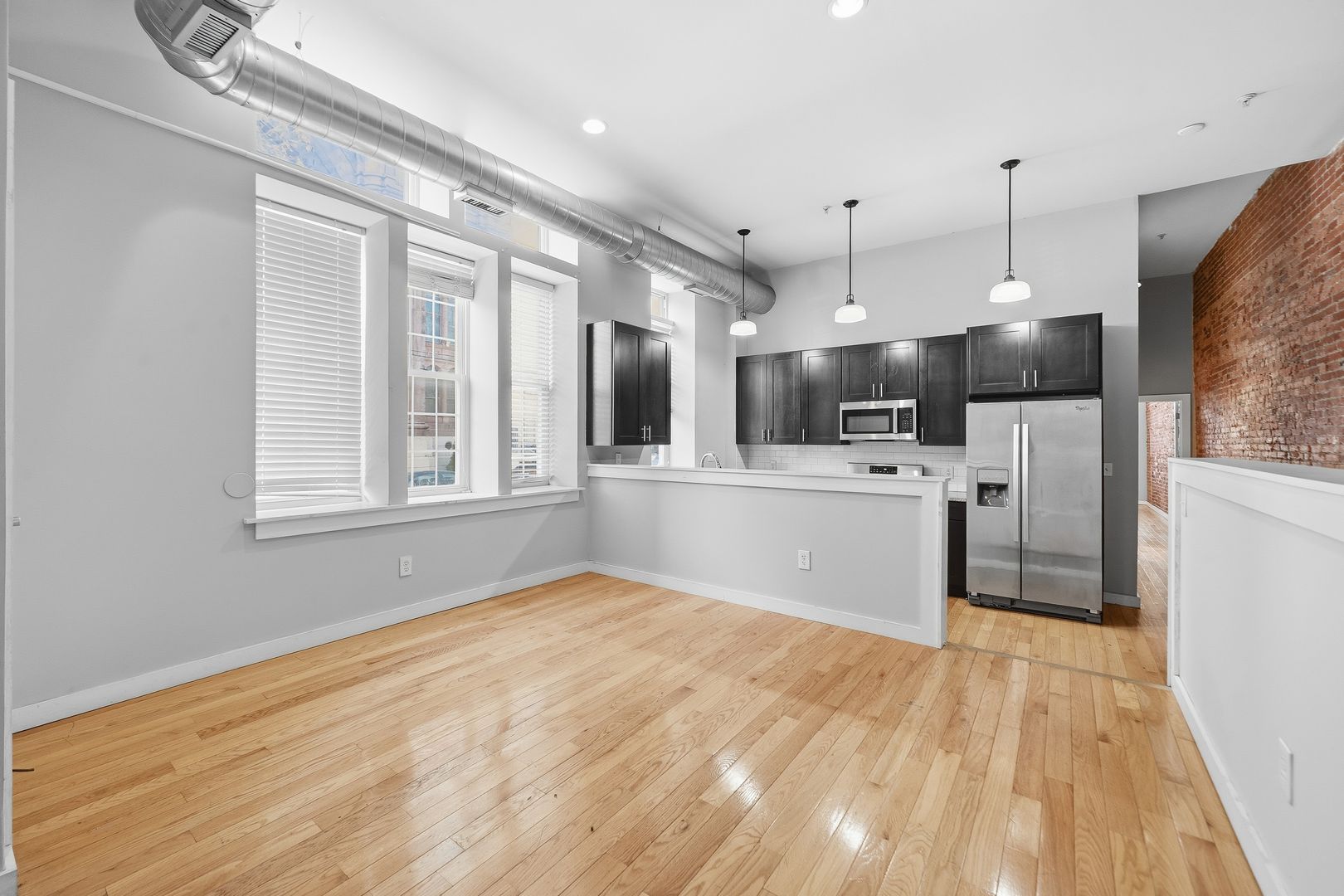 Phila Apartment: 1942 Christian st