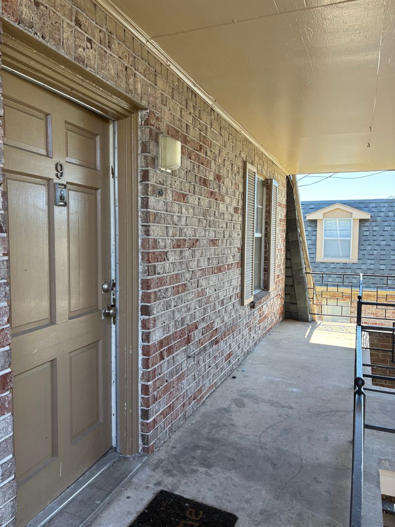 River Ridge Apartment: 10542 Jefferson Hwy.