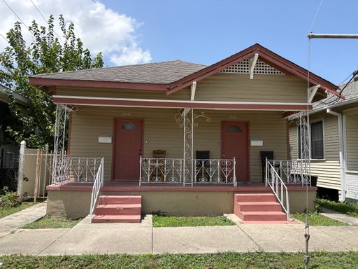 Cute Half Double in Gentilly 1 bed with BONUS ROOM and Rent Special – photo 1