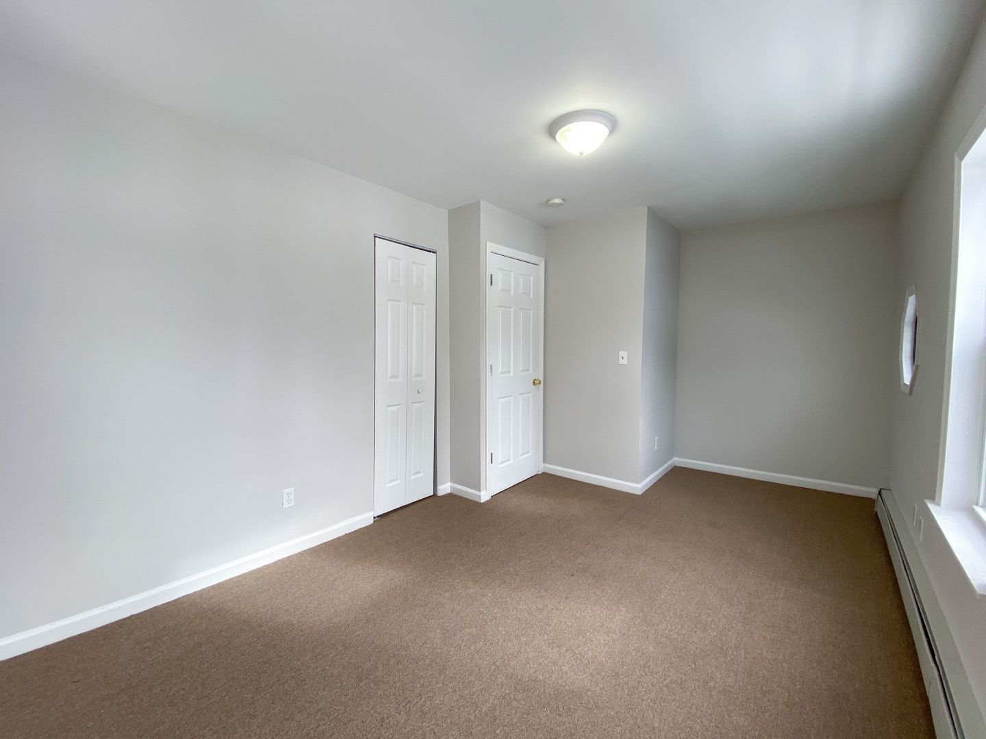Hartford House: 158 Ward St