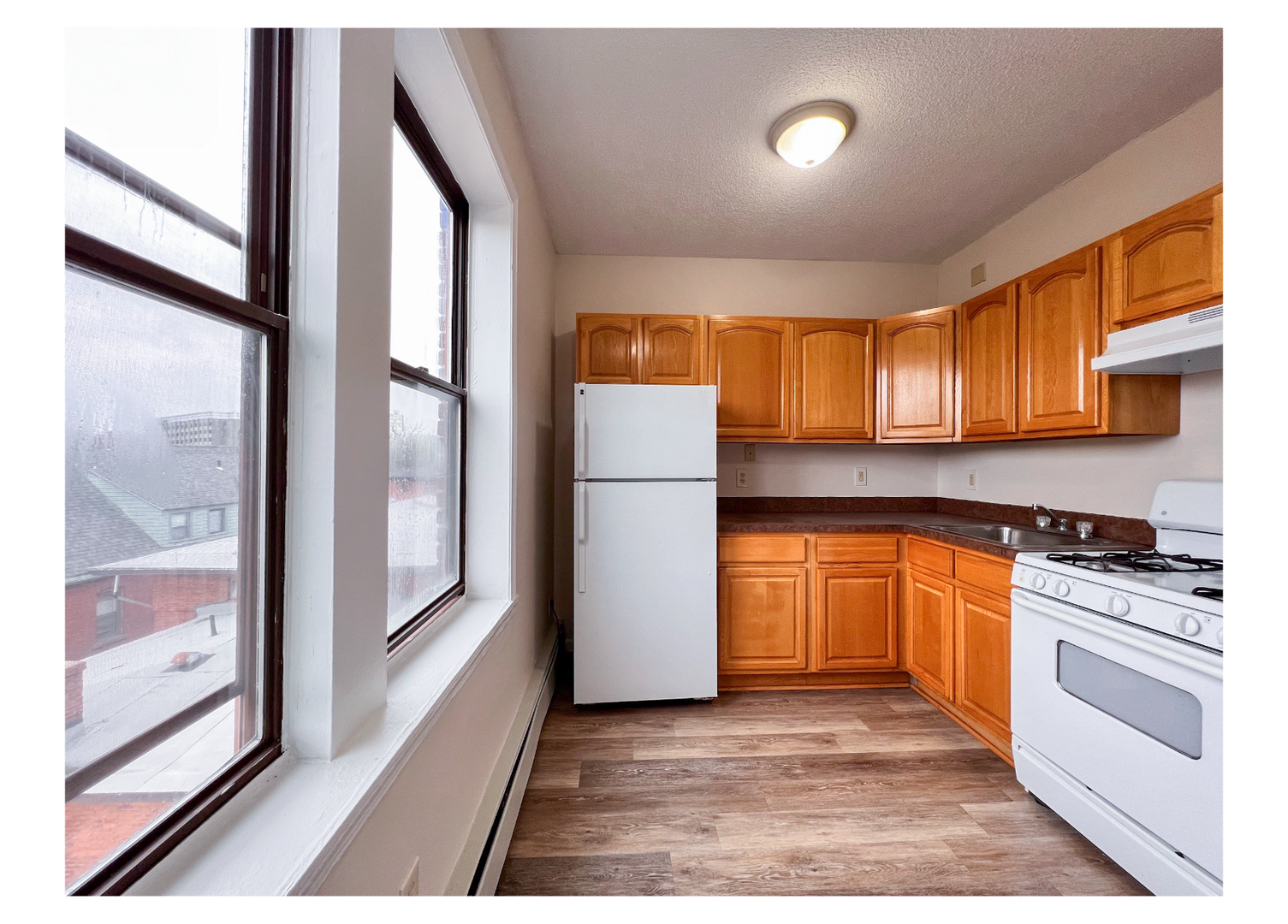 Hartford Apartment: 26 Congress St