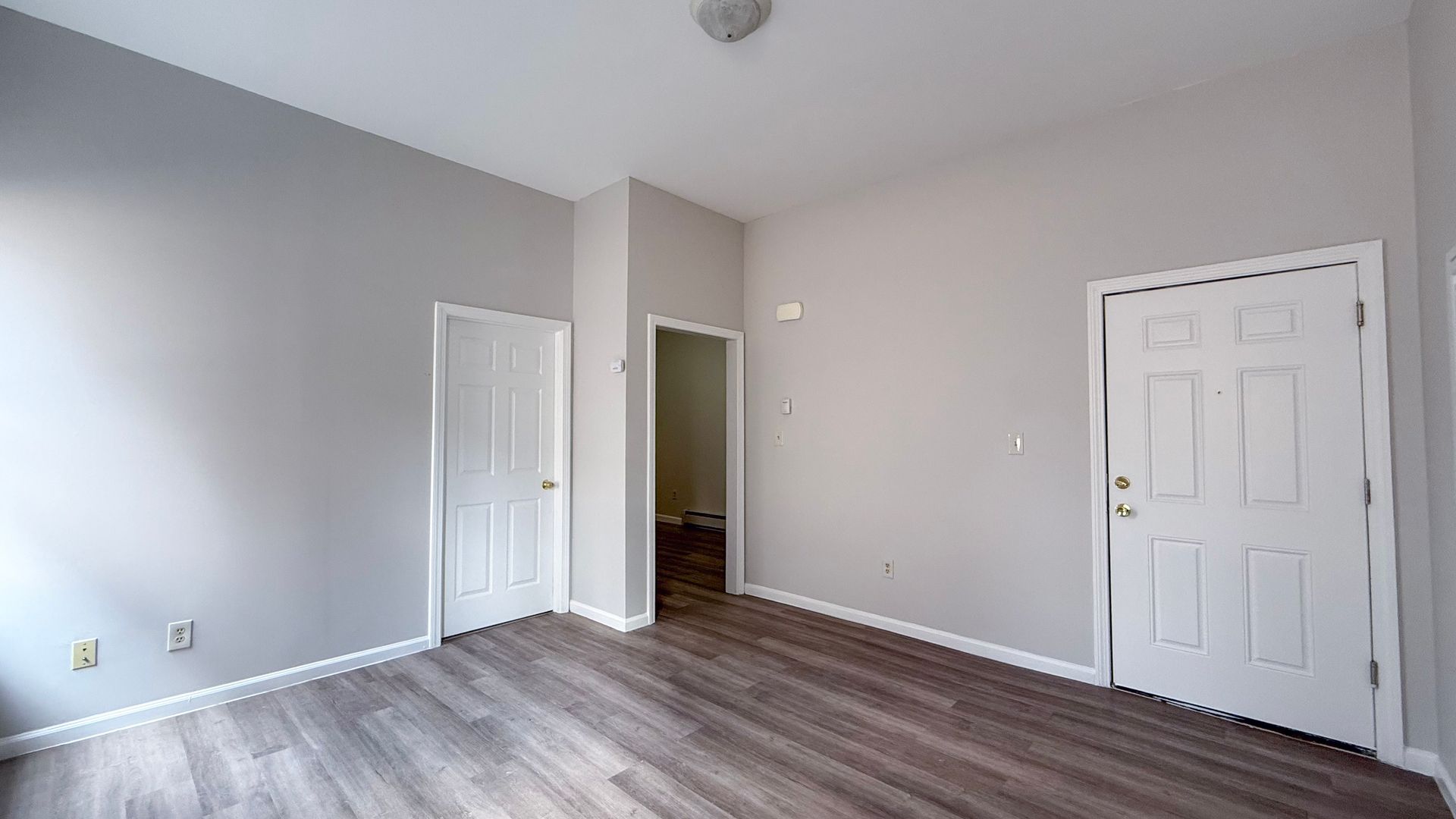 Hartford Apartment: 16-18 Elmer St