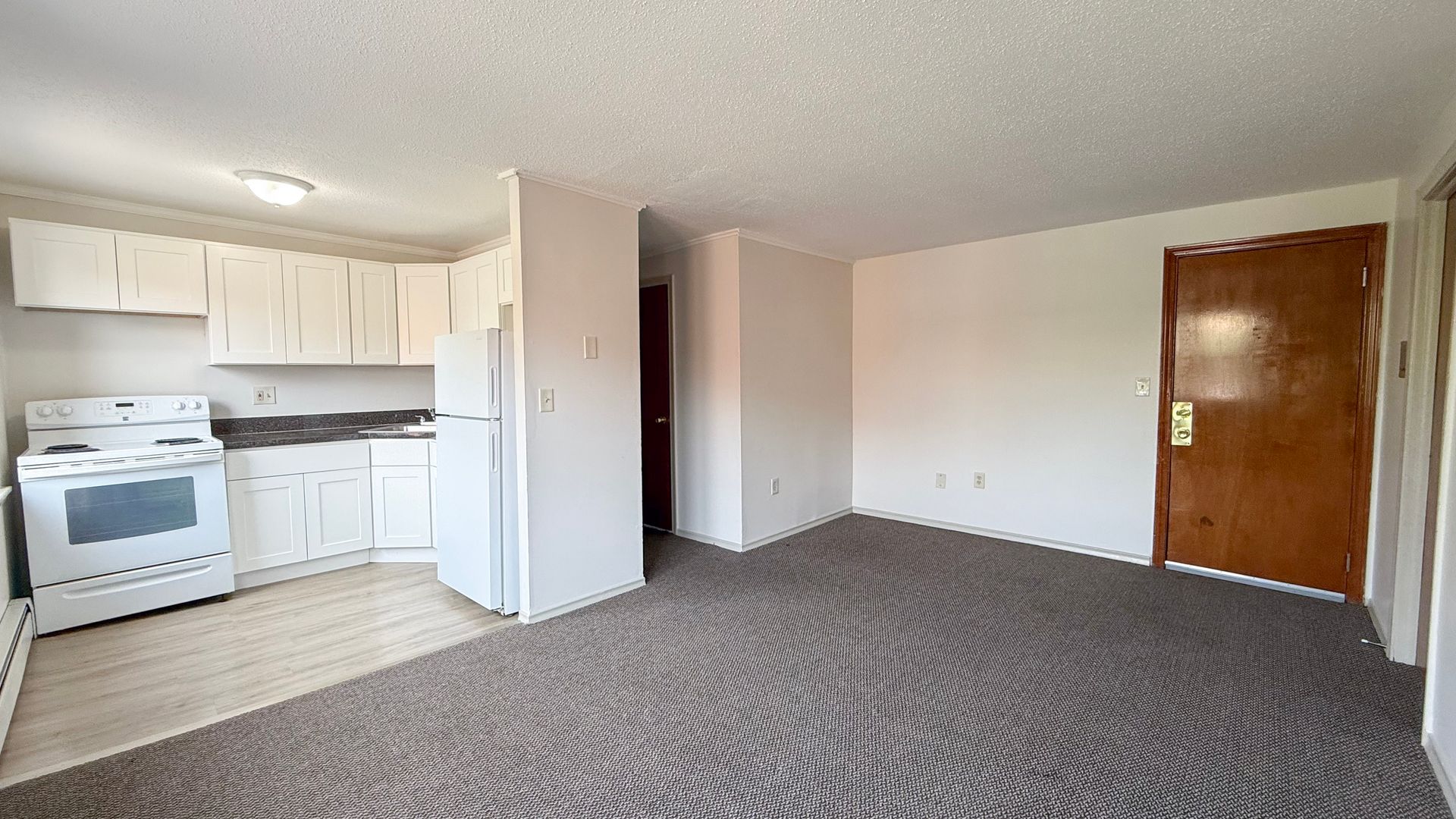Hartford Apartment: 322 Hudson St