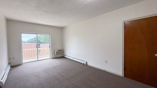 One Bedroom Apartment near Hartford Hospital – photo 1