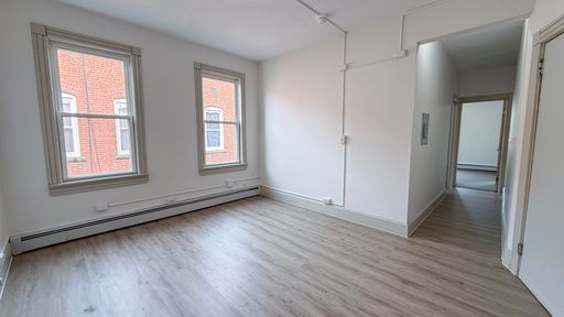 Two Bedrooms apartment in South Hartford – photo 1