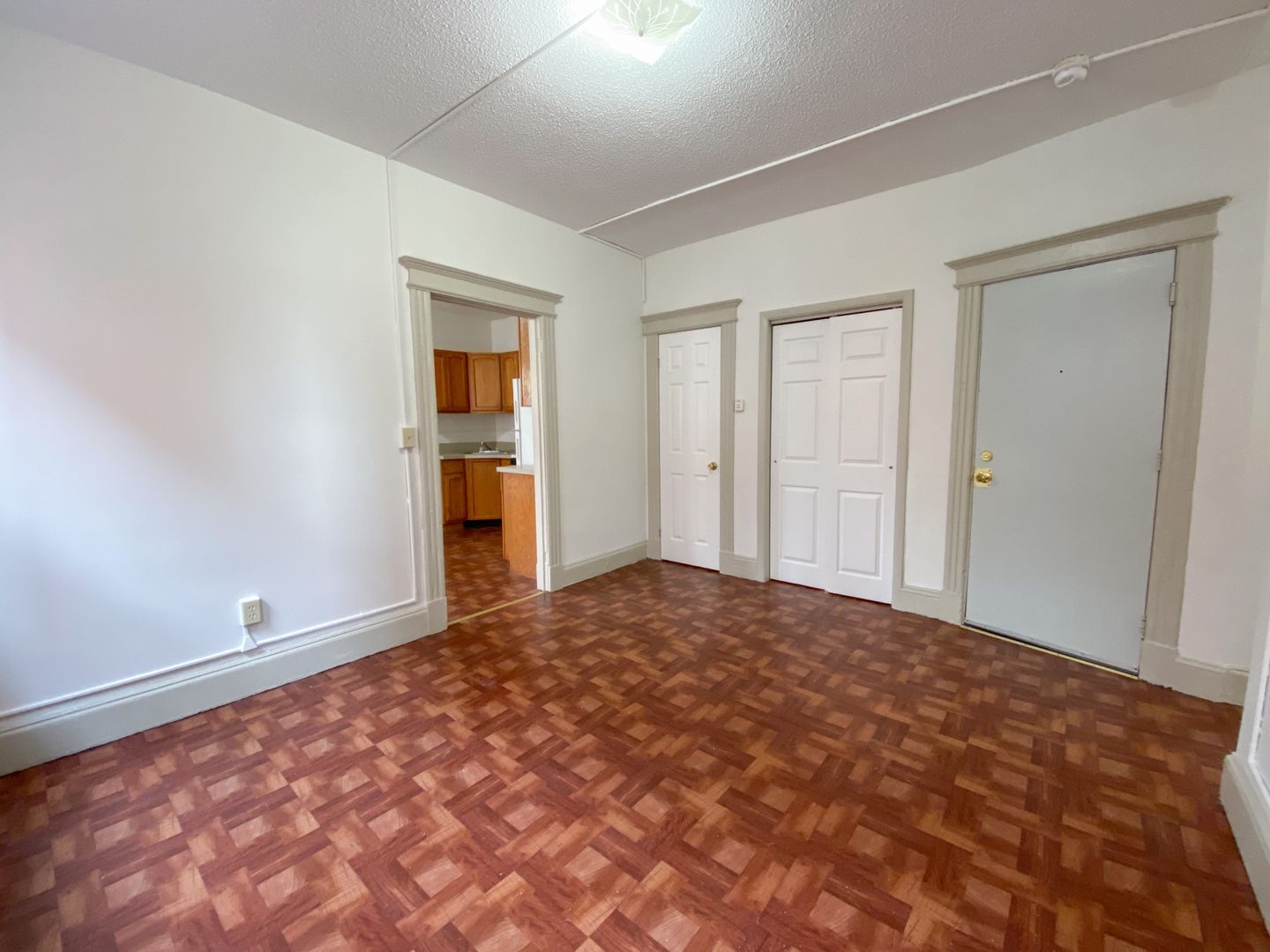 Hartford Apartment: 31-33 Bond St