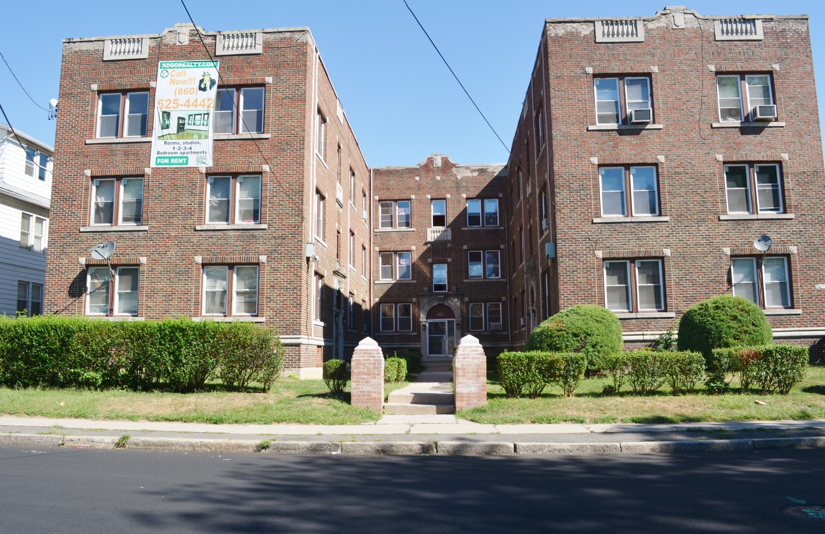 Hartford Apartment: 451-455 Edgewood St